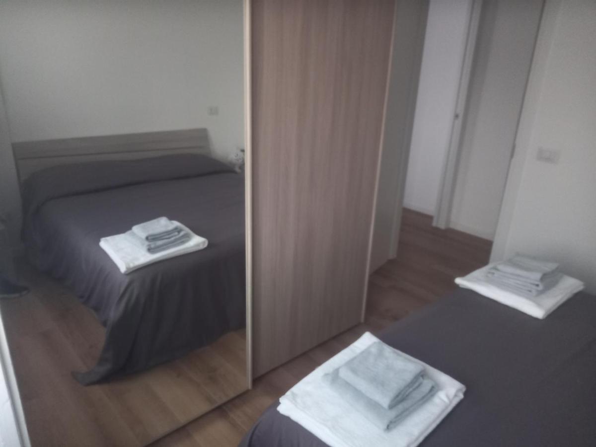 Bilocale 7 Piano Balcone Vista Skyline Apartment Milan Exterior photo